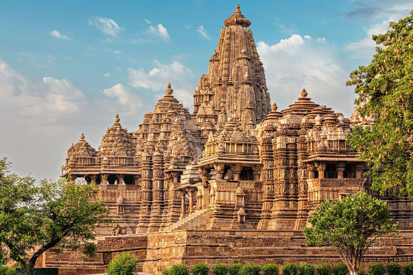 Tour del Triángulo Dorado con Khajuraho y Varanasi