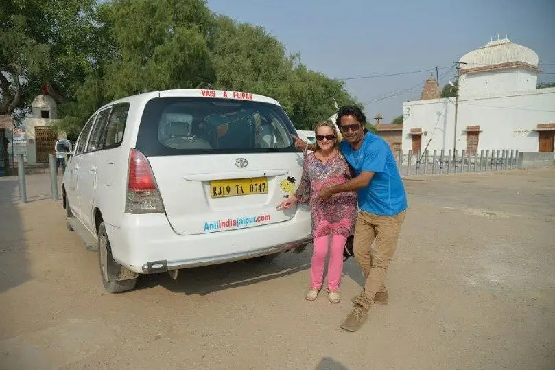 Tour por Rajastán para Viajeros Solos con Conductor Privado